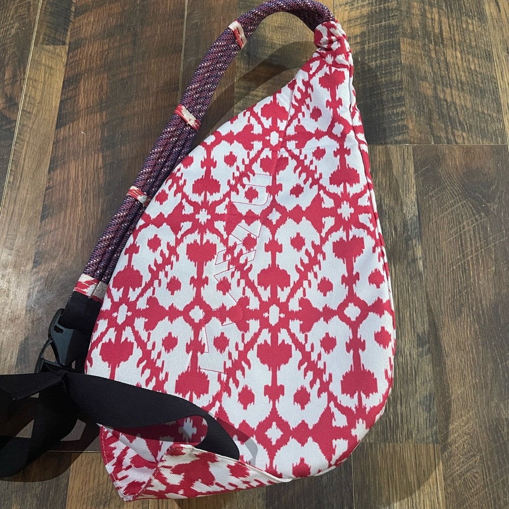 Kavu Red and White Patterned Sling Bag - Picture 2 of 3